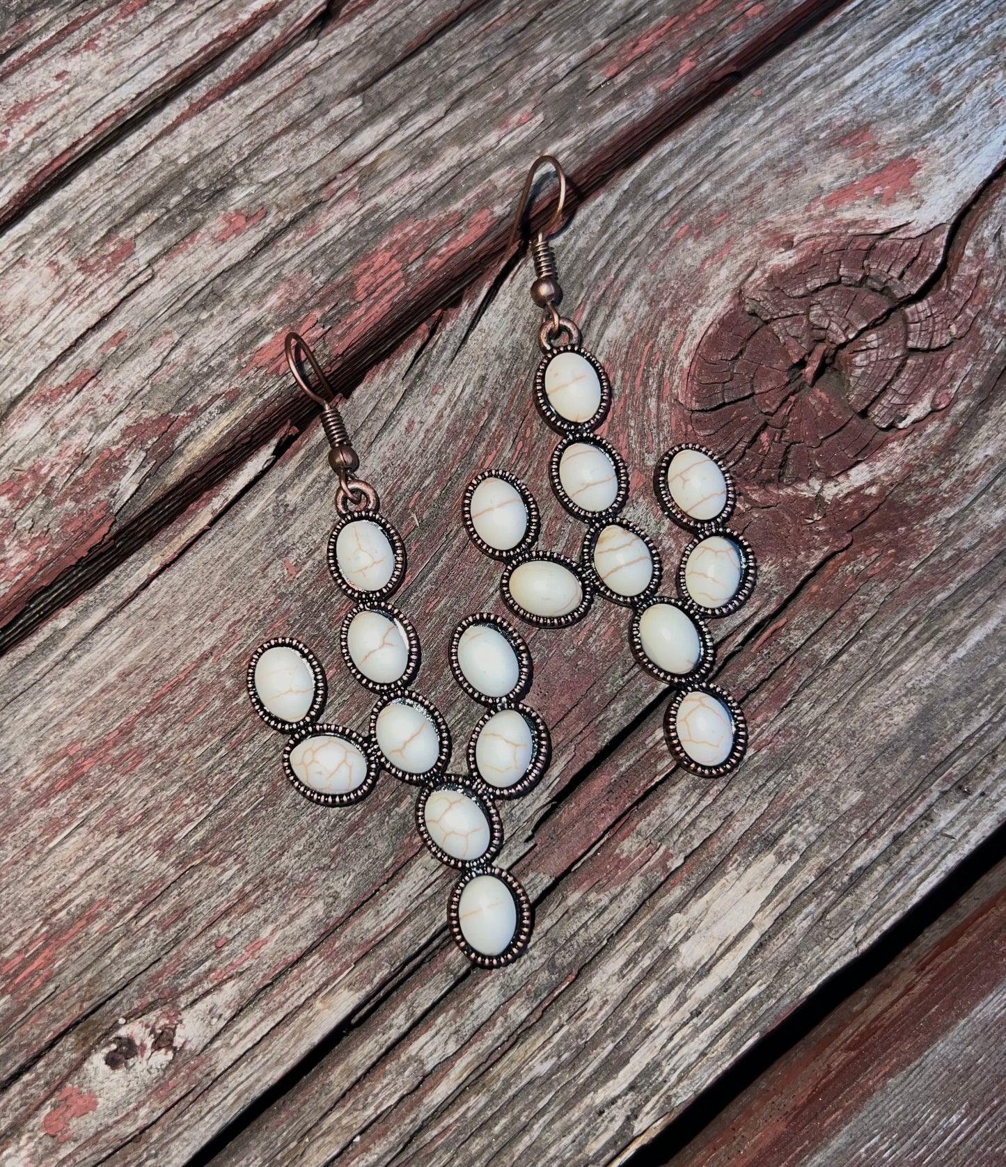 Nopalito Earrings (Ivory)